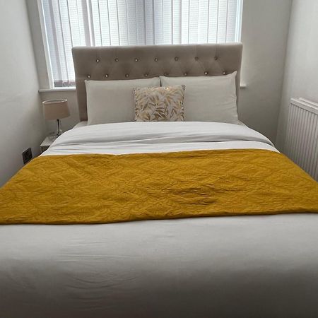 Charming 1 Bedroom Apartment In The Heart Of Manchester Close To Manchester City Centre And Etihad Stadium Екстер'єр фото